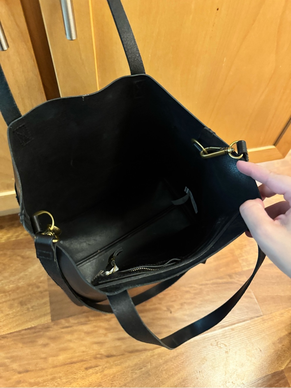 Madewell Black Leather Tote Bag - Picture 2 of 4